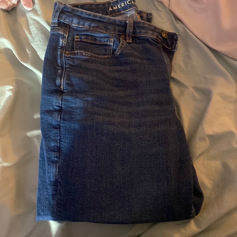 American eagle mom jeans